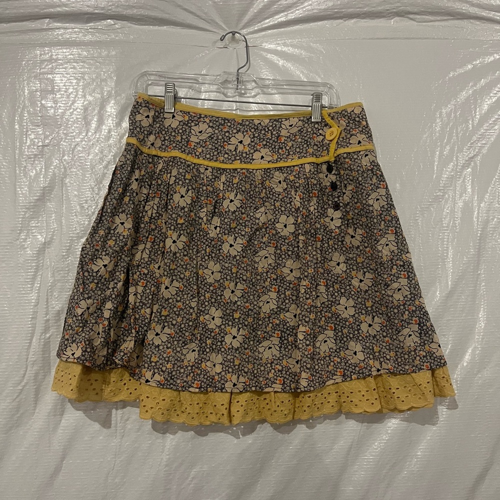 Angie Tan Floral Lace Trim Mini Skirt Size Medium
